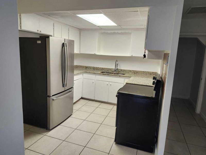 5 bedroom Single Family Residence at 119 S Price Street, Greenacres 1, Lake Worth — photo 5