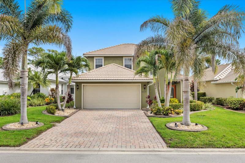 4 bedroom Single Family Residence at 3655 NW Deer Oak Drive, Jensen Beach Golf And Country Club, Jensen Beach — photo 4