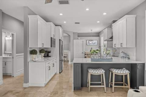 3655 NW Deer Oak Drive, Jensen Beach FL - photo 13 of 47