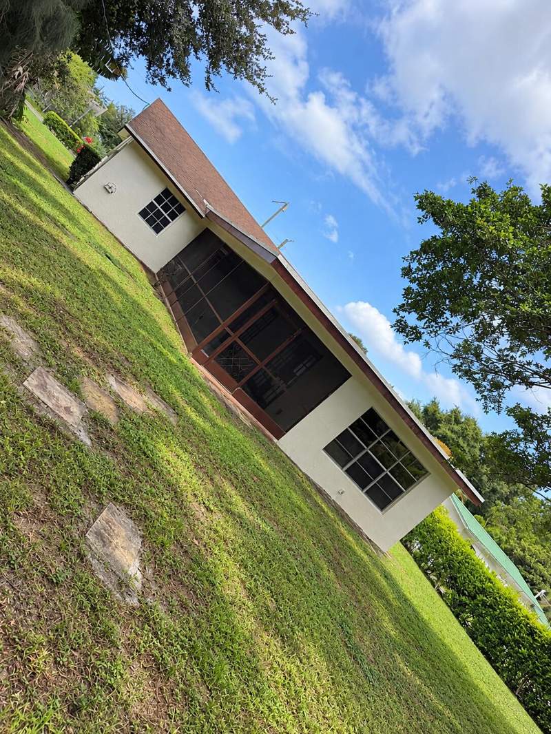4 bedroom Single Family Residence at 436 NW 7th Street, Laurel Hills 2nd Add, Boynton Beach — photo 3