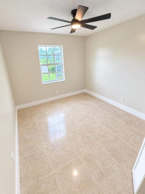 436 NW 7th Street, Boynton Beach FL - photo 7 of 14