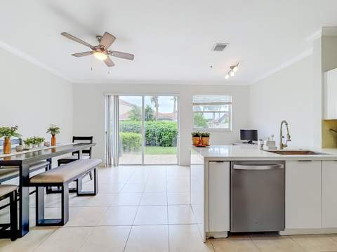 11734 NW 47th Drive, Coral Springs FL - photo 24 of 77