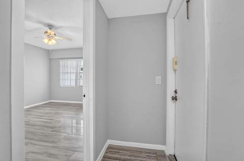204 Dorset, Boca Raton FL - photo 9 of 38