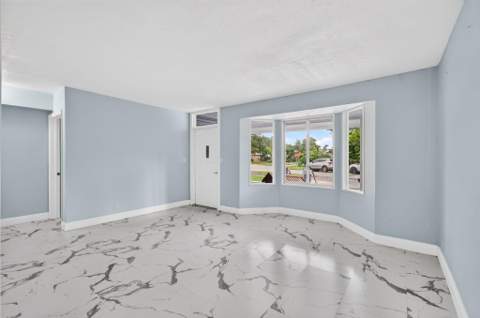 298 Jeffery Street, Boca Raton FL - photo 11 of 56