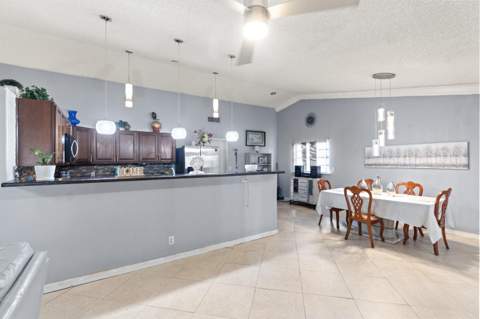 9978 Moss Pond Drive, Boca Raton FL - photo 13 of 24