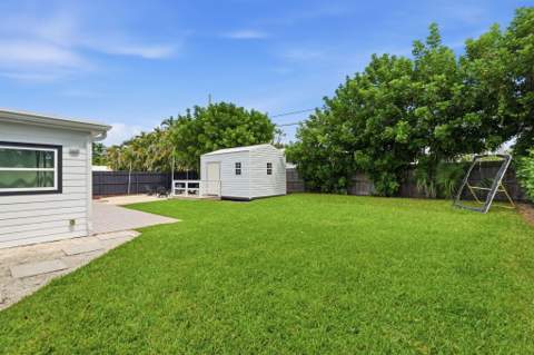 19145 SE Mayo Drive, Jupiter FL - photo 20 of 28