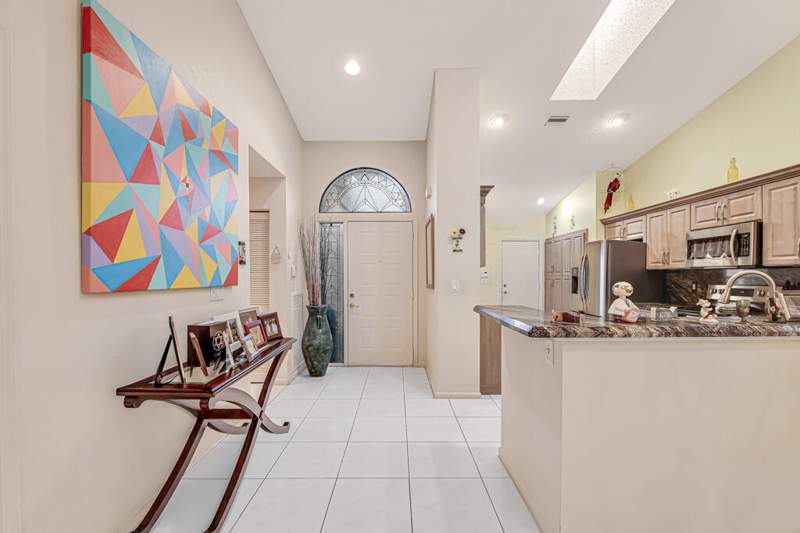2 bedroom Villa at 7288 Summer Tree Drive, Palm Isles I, II And III Condos, Boynton Beach — photo 4