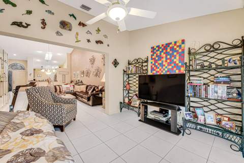 7288 Summer Tree Drive, Boynton Beach FL - photo 14 of 74