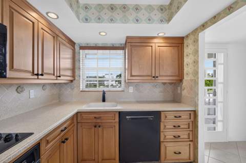 1051 Sugar Sands Boulevard #255, Singer Island FL - photo 8 of 53