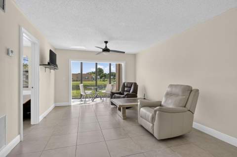120 Lake Frances Drive, West Palm Beach FL - photo 15 of 52