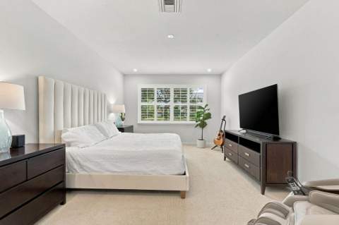 198 Umbrella Place, Jupiter FL - photo 18 of 37