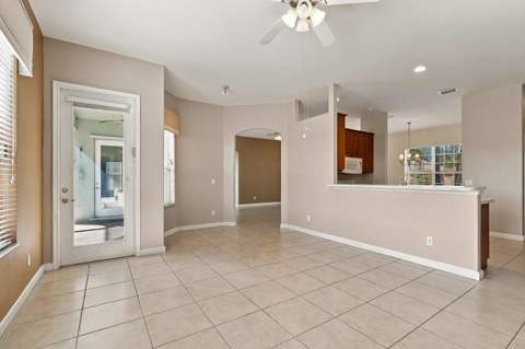437 NW Canterbury Court, Port St. Lucie FL - photo 11 of 52