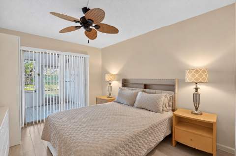 1055 Lyndhurst K, Deerfield Beach FL - photo 19 of 81
