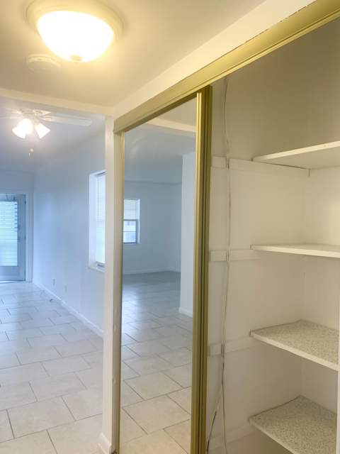 137 Coventry F, West Palm Beach FL - photo 23 of 49