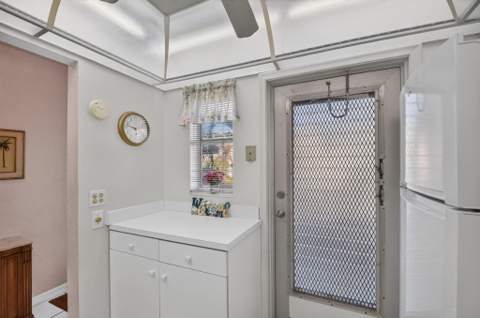 2131 NE 1st Court #102, Boynton Beach FL - photo 8 of 42