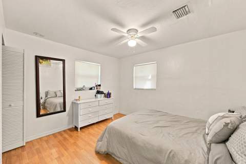 2848 NE 13th Avenue, Pompano Beach FL - photo 9 of 12