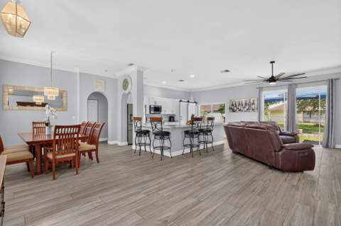 442 SW Tulip Boulevard, Port St. Lucie FL - photo 8 of 42