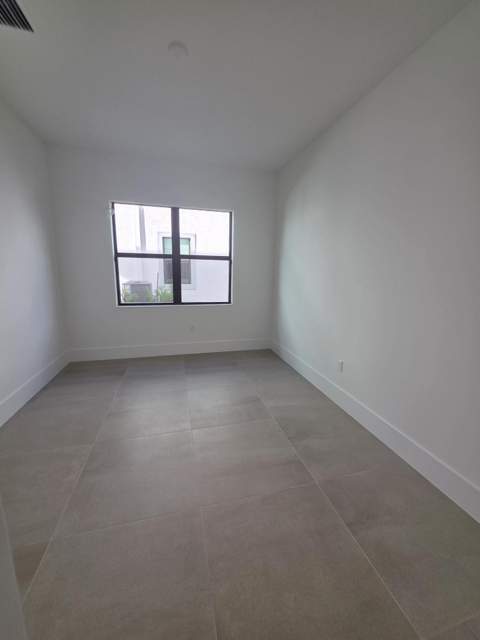 17899 Yafa Court, Boca Raton FL - photo 16 of 48
