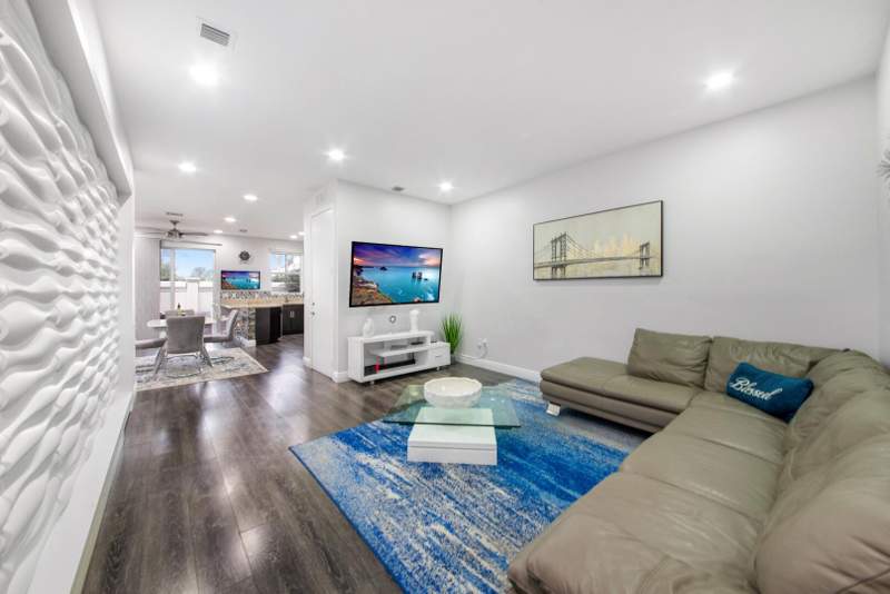 3 bedroom Townhouse at 6960 E Long Pine Circle, 5150 Hillsboro, Coconut Creek — photo 3