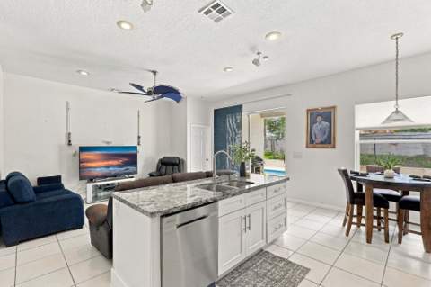 4365 NW 45th Terrace, Coconut Creek FL - photo 14 of 54