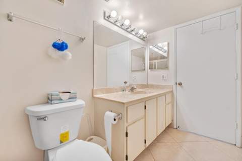7260 Kinghurst Drive #502, Delray Beach FL - photo 18 of 62