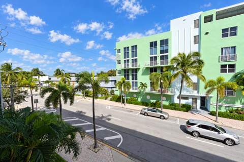 1 S Lakeside Drive #C5, Lake Worth FL - photo 10 of 35