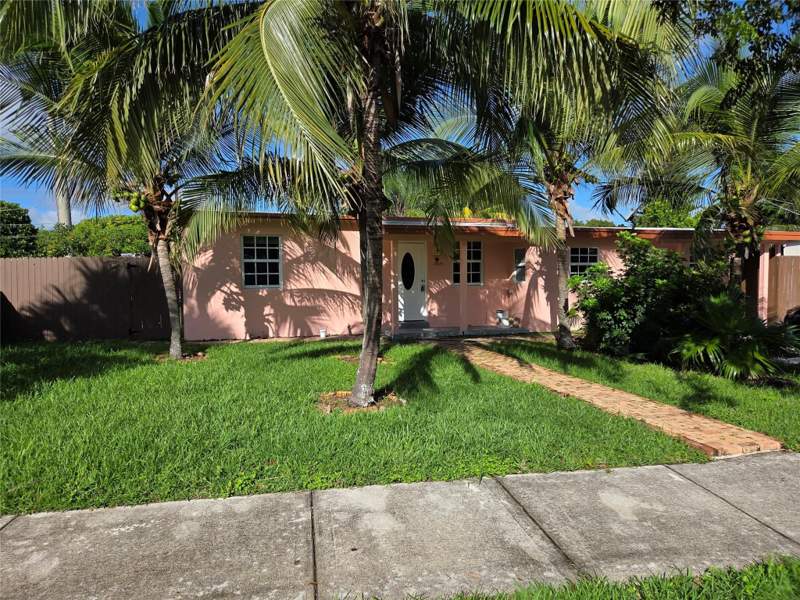 4 bedroom Single Family Residence at 5241 NE 15th Terrace, Pompano Beach Highlands 2nd Sec, Pompano Beach — photo 3