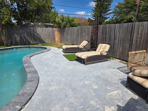 5241 NE 15th Terrace, Pompano Beach FL - photo 7 of 38