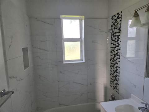 5241 NE 15th Terrace, Pompano Beach FL - photo 18 of 38