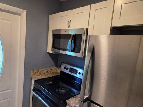 5241 NE 15th Terrace, Pompano Beach FL - photo 21 of 38