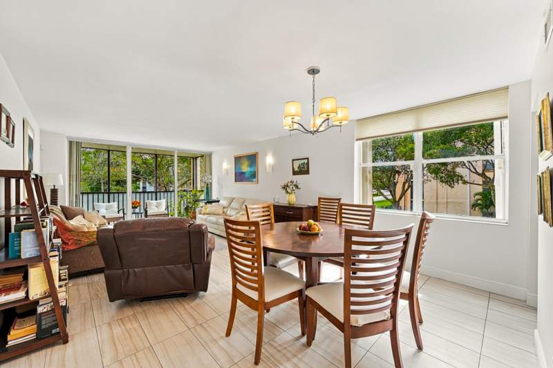 3 bedroom Condominium at 3751 Environ Boulevard #244, Condominium 5 Of Environ II, Lauderhill — photo 2