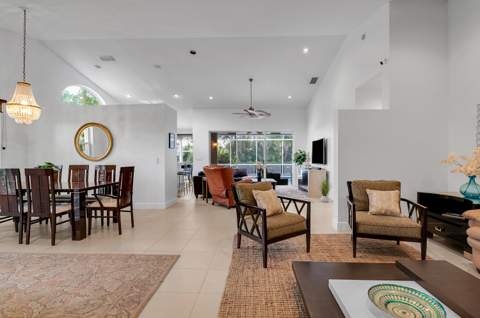 7520 Rockbridge Circle, Lake Worth FL - photo 7 of 39