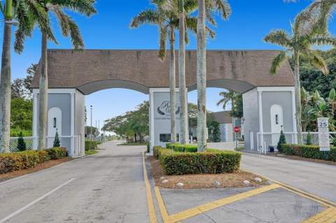 233 Seville J Boulevard, Delray Beach FL - photo 22 of 42