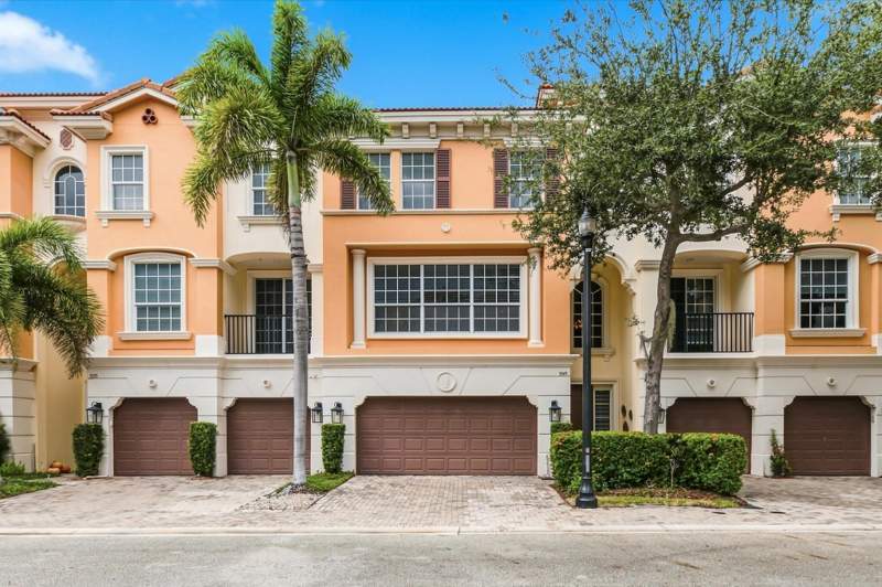 3 bedroom Townhouse at 5545 NE Trieste Way, Trieste At Boca, Boca Raton — photo 3