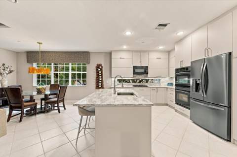 5545 NE Trieste Way, Boca Raton FL - photo 14 of 68