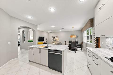 5545 NE Trieste Way, Boca Raton FL - photo 21 of 68