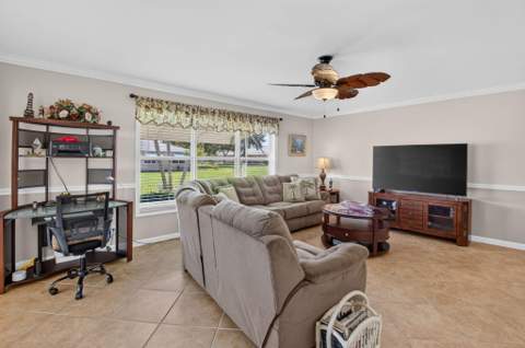 1260 Club Drive #A, Delray Beach FL - photo 7 of 49