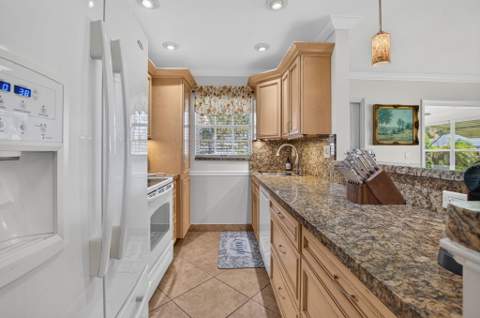 1260 Club Drive #A, Delray Beach FL - photo 13 of 49
