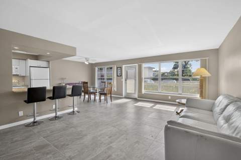 105 Greenbrier C, West Palm Beach FL - photo 8 of 40