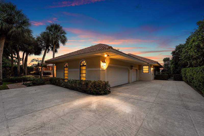 3 bedroom Single Family Residence at 10126 SE Royal Tern Way, Heritage Oaks, Jupiter — photo 3