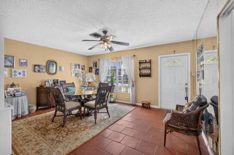 1225 Cherokee Street, Jupiter FL - photo 7 of 42