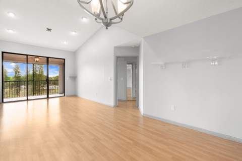 4400 NW 30th Street #424, Coconut Creek FL - photo 17 of 37