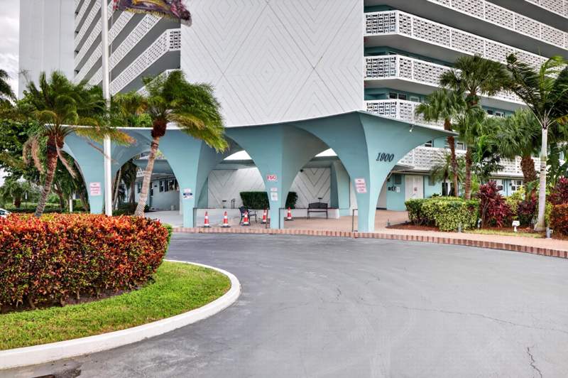 1 bedroom Stock Cooperative at 1900 S Ocean Drive #1503, Breakwater Towers Co-Op, Fort Lauderdale — photo 2