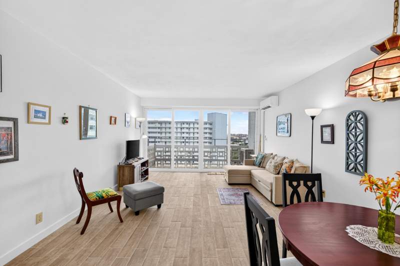 1 bedroom Stock Cooperative at 1900 S Ocean Drive #1503, Breakwater Towers Co-Op, Fort Lauderdale — photo 3