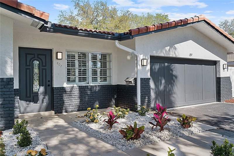 3 bedroom Single Family Residence at 807 NW 7th Street, Tunison Palms Sec 2, Boca Raton — photo 3
