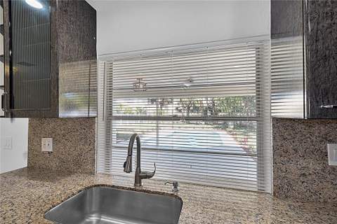 807 NW 7th Street, Boca Raton FL - photo 9 of 30