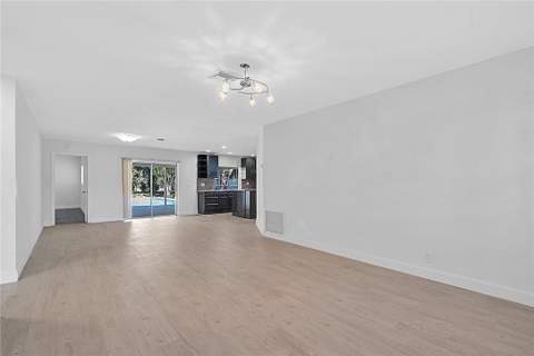 807 NW 7th Street, Boca Raton FL - photo 12 of 30