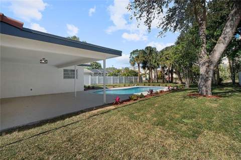 807 NW 7th Street, Boca Raton FL - photo 22 of 30