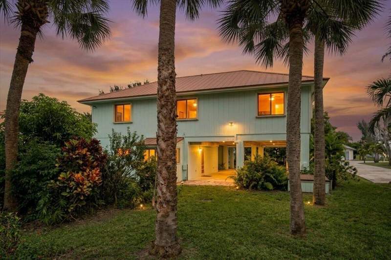 4 bedroom Single Family Residence at 2321 Atlantic Beach Boulevard, Fort Pierce Shores Unit 5 Replat, Fort Pierce — photo 5