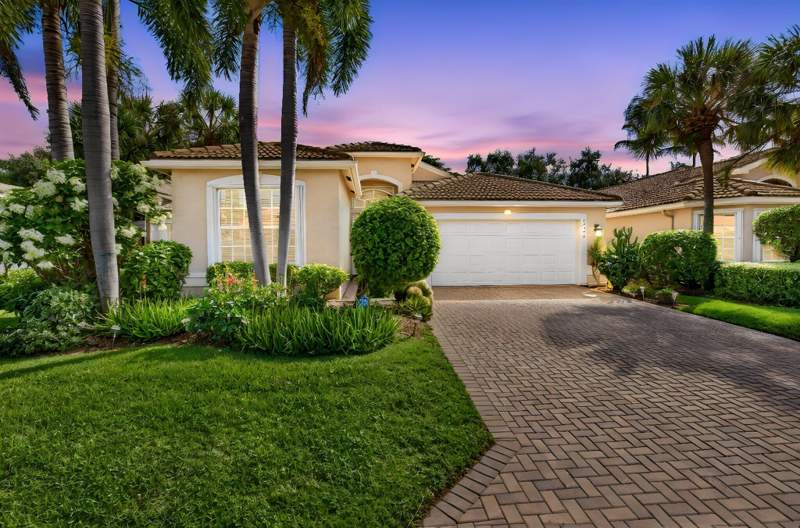 3 bedroom Single Family Residence at 10606 Conway Trail, Valencia Pointe, Boynton Beach — photo 3